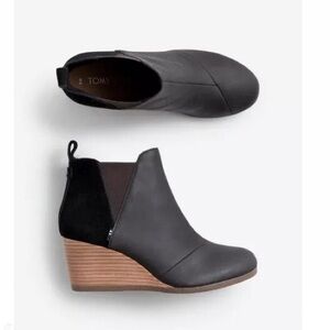 Toms Kelsey Wedge Booties